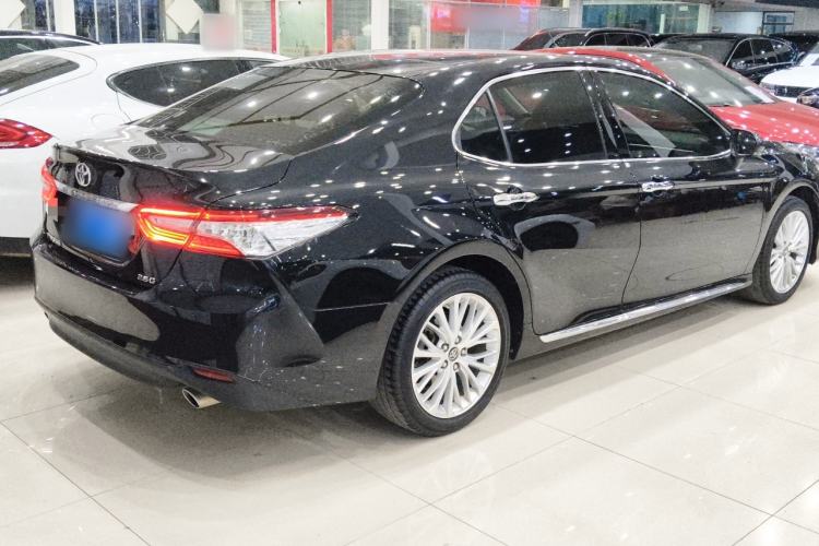 Used Toyota Camry 2019 2.5G Luxury Edition China VI Standard
