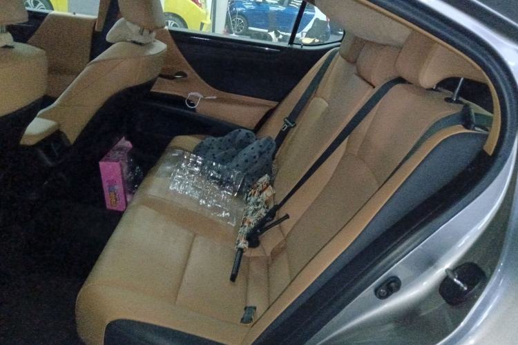 Used Lexus ES 2022 200 Excellence Edition