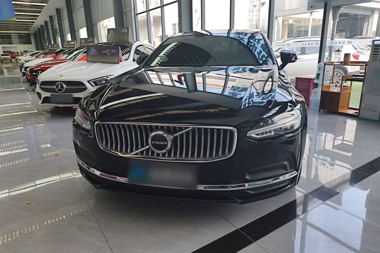 Used Volvo S90 2024 B5 Zhiyuan Luxury Edition
