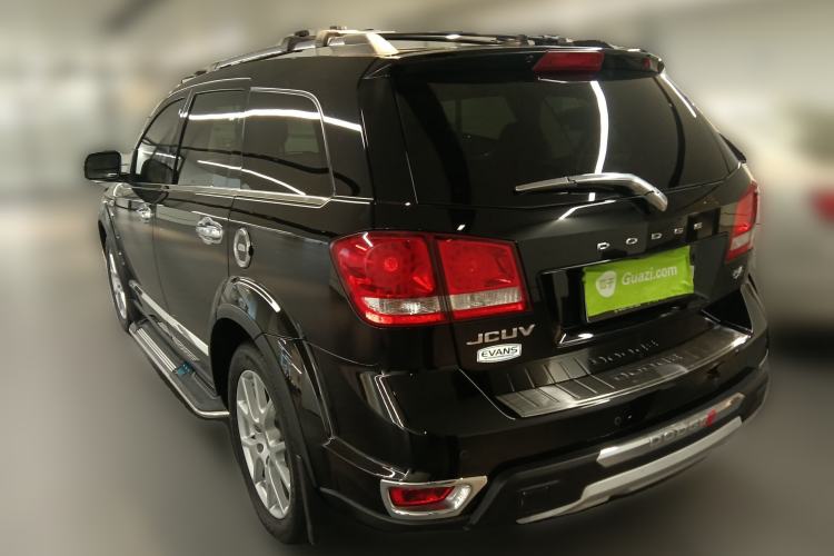 Used Dodge Journey 2013 2.4L Two-Wheel Drive Luxury Version Rear Left 45 Deg