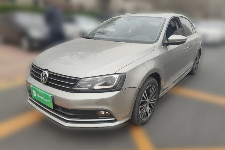 Used Volkswagen Sagitar 2017 230TSI Automatic Luxury Edition