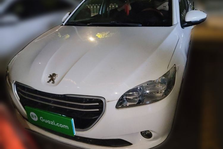 Used Peugeot 301 2014 1.6L Manual Comfort Edition
