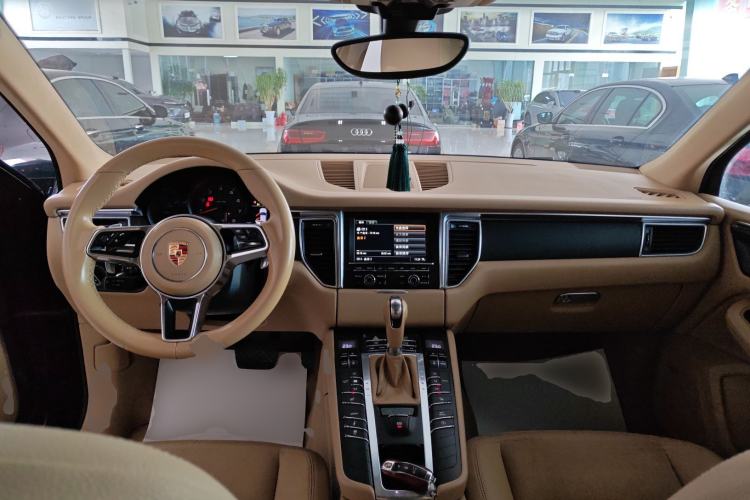 Used Porsche Macan 2014 Macan 2.0T