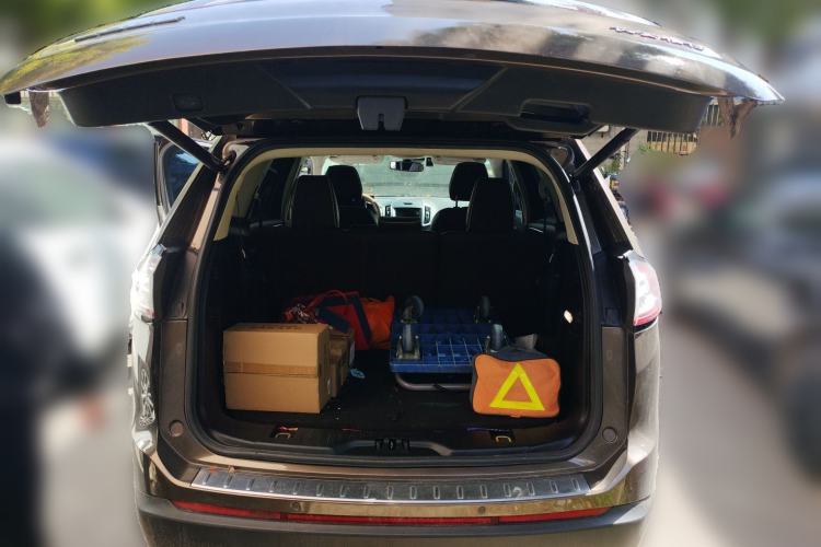 Used Ford Edge 2018 EcoBoost 245 Two-Wheel-Drive Titanium 7-Seater China V Standard Trunk