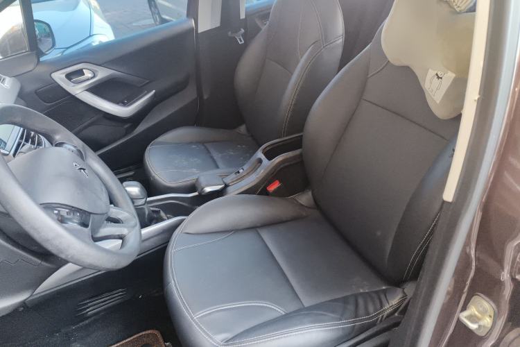 Used Peugeot 2008 2014 1.6L Manual Fashion Edition