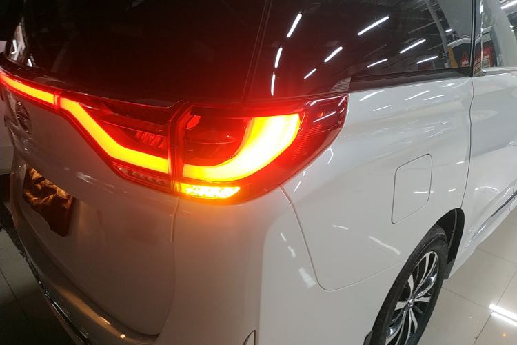 Used GAC Trumpchi M8 2023 Lingxiu Series 390T Luxury Edition
