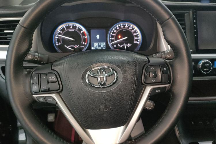 Used Toyota Highlander 2015 2.0T Four-Wheel Drive Luxury Edition 7-Seater
