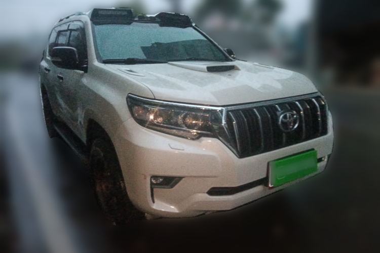 Used Toyota Prado 2018 3.5L Automatic TX-L with Rear-Mounted Spare Tire Front Right 45 Deg