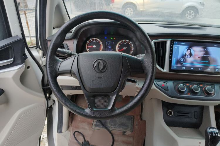 Used FORTHING Lingzhi 2019 M5L 1.6L 7-Seater Base Model China VI Standard