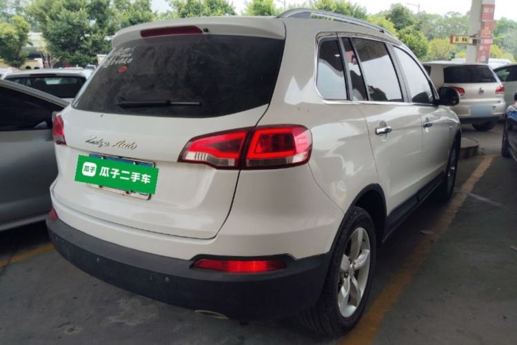 Used Zotye Domy X5 2015 1.5T Manual Luxury Version China IV Standard
