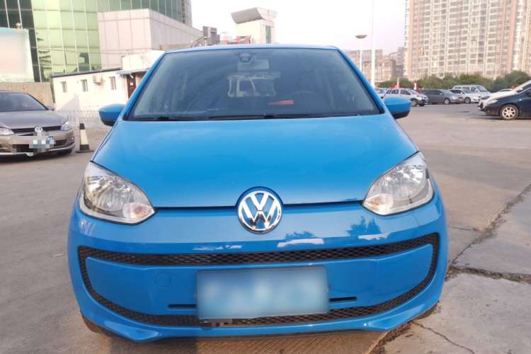 Used Volkswagen up! 2015 1.0L move up!
