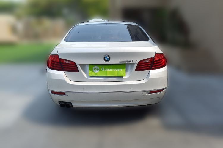 Used BMW 5 Series 2014 525Li Luxury Design Package
