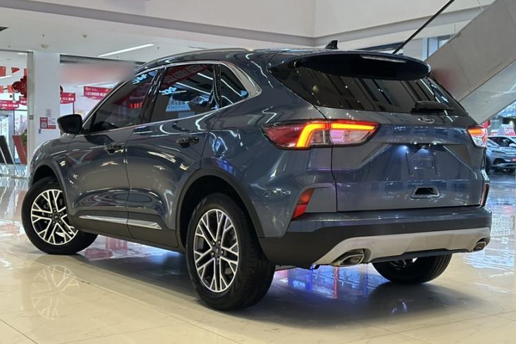 Used Ford Escape 2020 EcoBoost 245 Two-Wheel-Drive Titanium Edition