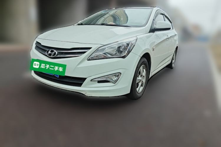 Used Hyundai Verna (older generation) 2016 1.4L Manual Smart GLS Trim
