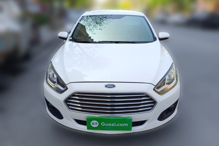 Used Ford Escort 2015 1.5L Automatic Comfort Edition Front