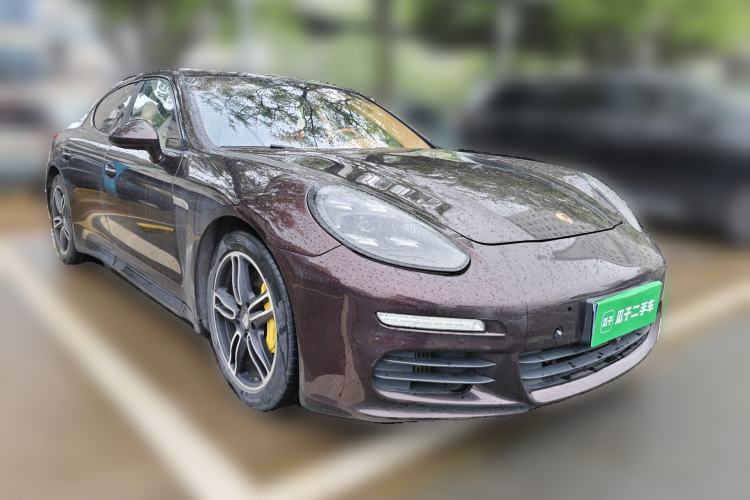 Used Porsche Panamera 2014 Panamera 4 3.0T Front Right 45 Deg