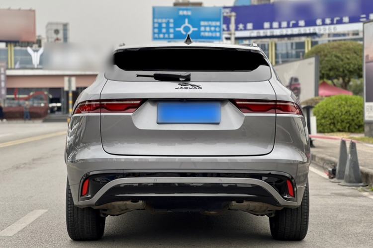 Used Jaguar F-PACE 2024 P250 R-Dynamic SE
