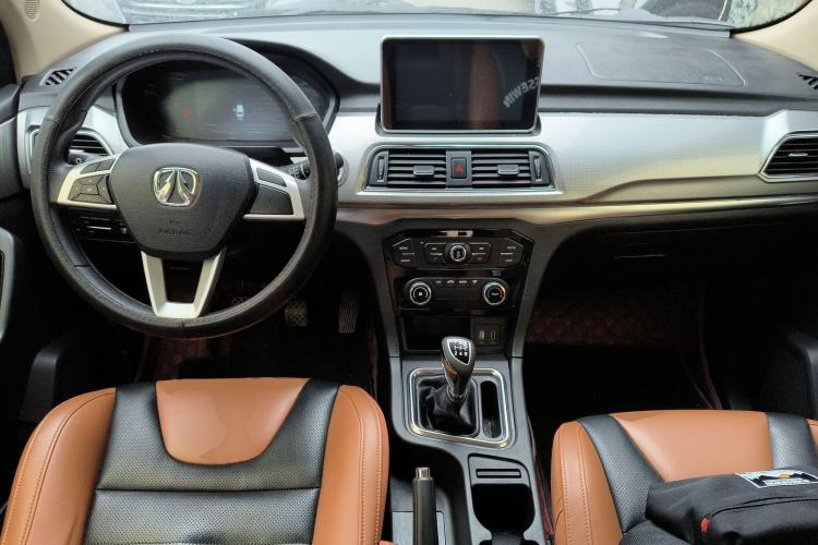 Used BAIC Weiwang M50F 2017 1.5L Comfort Edition