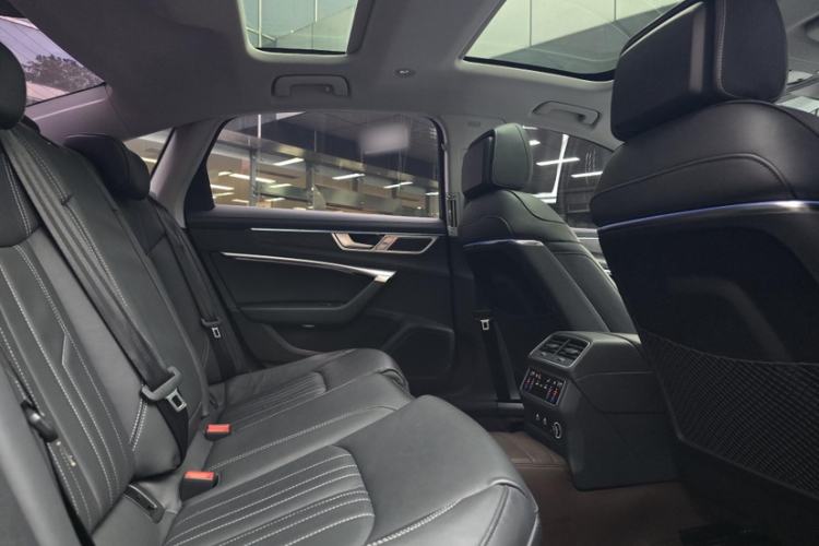 Used Audi A6L 2023 45 TFSI quattro Prestige Elegant Edition Interior 9