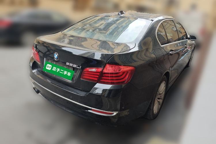 Used BMW 5 Series 2014 525Li Luxury Design Package