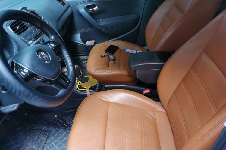 Used Volkswagen Polo 2016 1.6L Automatic Comfort Model