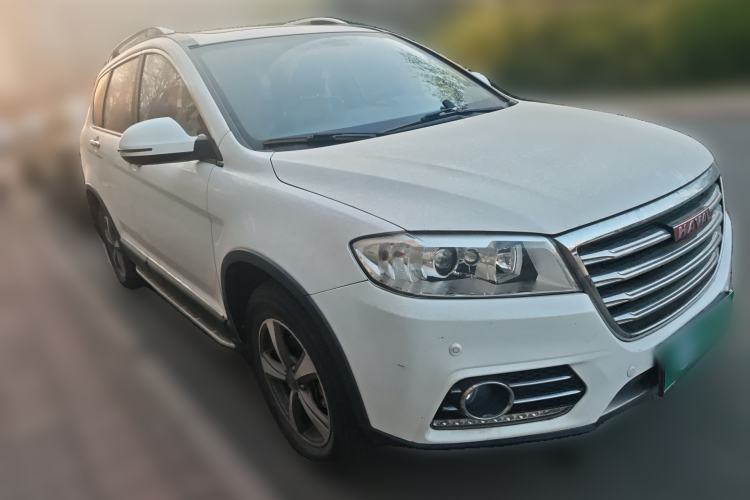 Used Haval H6 2015 Revised Version Sport Edition 1.5T Manual Transmission Two-Wheel Drive Elite Grade Front Right 45 Deg