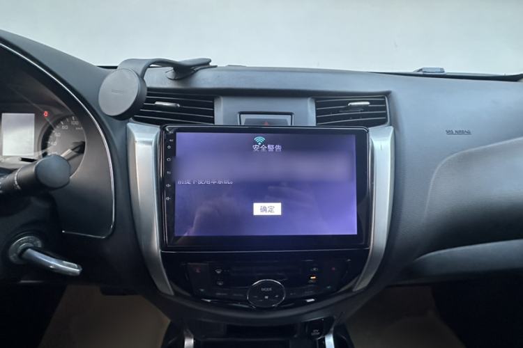 Used Nissan Navara 2017 2.5L Automatic 2WD Luxury Edition QR25