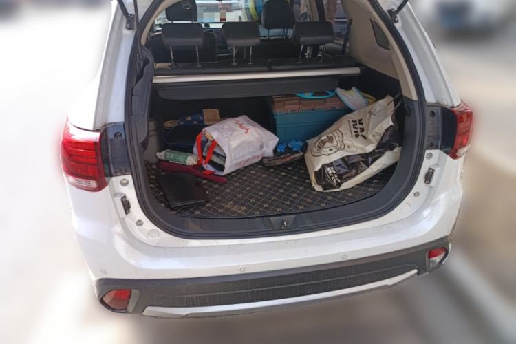 Used Mitsubishi Outlander 2018 2.4L 4x4 Elite Edition 5 Seats
