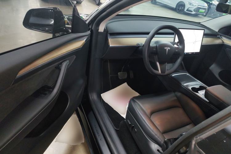 Used Tesla Model Y 2021 Standard Range Rear-Wheel Drive Version Driver Seat