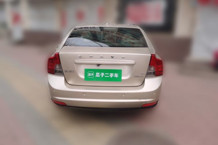 Used Volvo S40 2011 2.0L Automatic ZhiShang Edition

