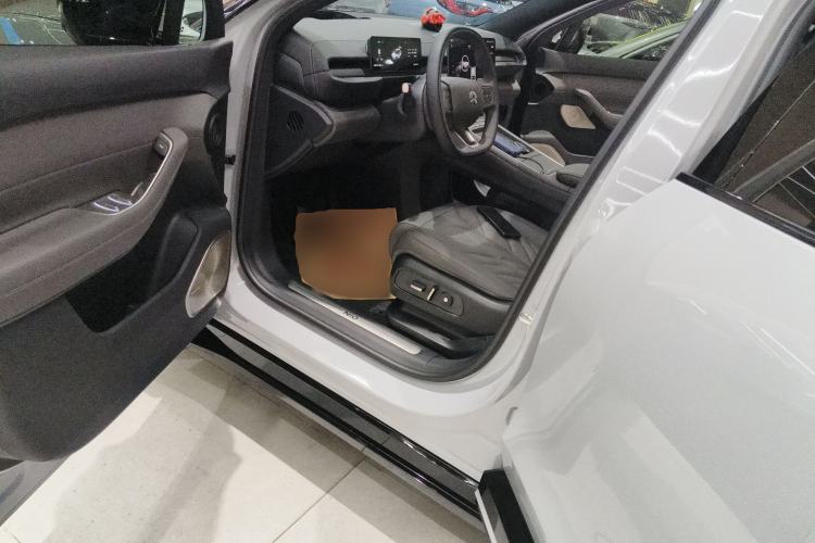 Used Nio ES6 2025 75 kWh
