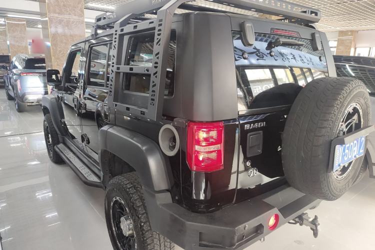 Used BAIC Off-Road BJ40 2016 40L 2.3T Automatic All-Wheel Drive Premium Edition Exterior 2