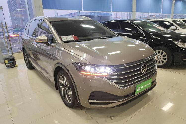 Used Volkswagen Viloran 2020 330TSI Luxury Edition
