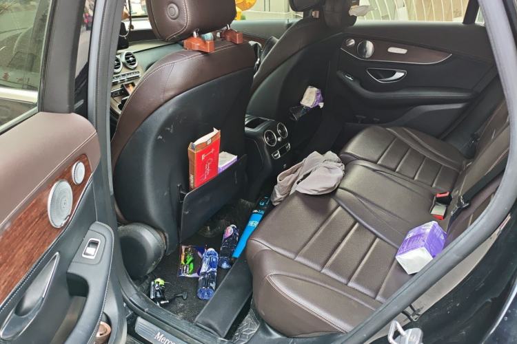 Used Mercedes-Benz GLC 2020 GLC 300 L 4MATIC Luxury Model Left Rear Seat