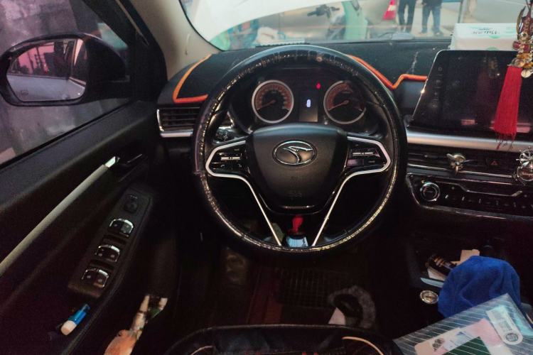 Used Soueast DX5 2019 1.5T CVT Luxury Version