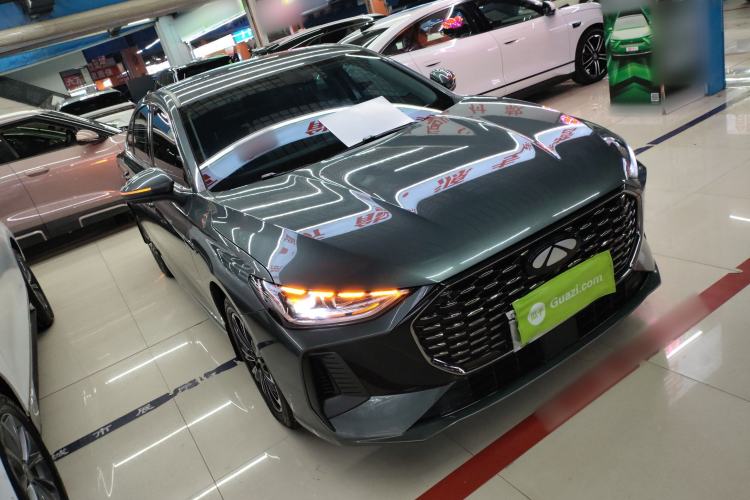 Used Chery Fengyun A8L 2025 1.5 TGDI 145 km Standard Version
