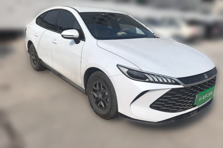 Used BYD Qin PLUS 2025 DM-i Smart Drive 55KM Leading Model
