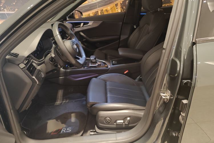 Used Audi A4L 2024 40 TFSI quattro RS Performance Package
