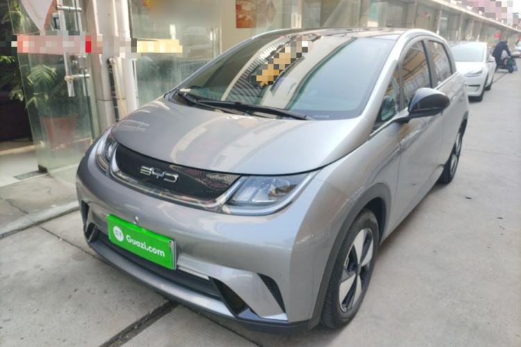 Used BYD Dolphin 2023 420 km Fashion Edition

