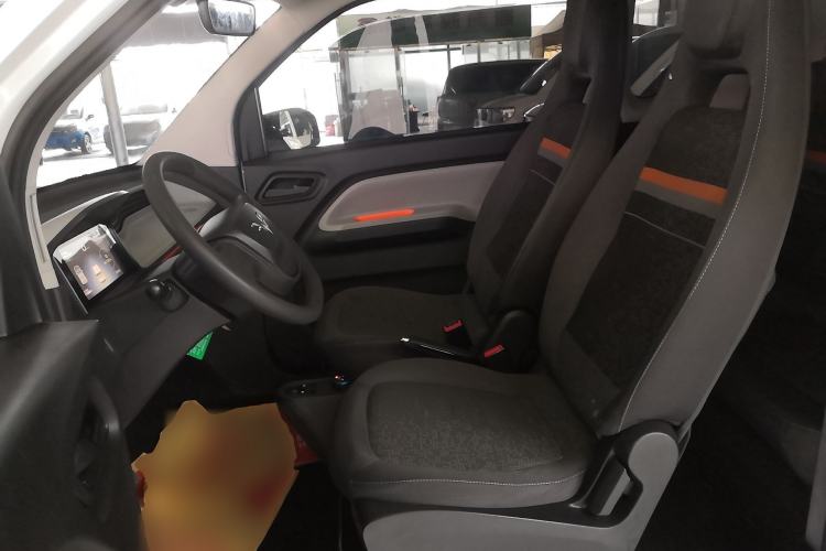 Used Wuling Hongguang MINIEV 2022 Zizai Version Lithium Iron Phosphate Left Front Seat