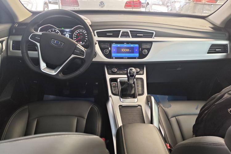 Used Geely Auto Emgrand X7 Sport 2016 2.0L Manual ZhiShang Version
