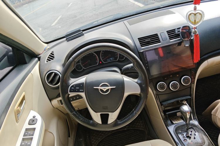 Used Haima Fumei 2012 Sedan 1.6L Automatic Flagship Edition Steering Wheel