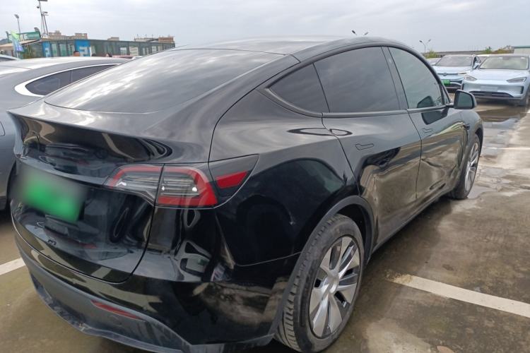 Used Tesla Model Y 2021 Standard Range Rear-Wheel Drive Version Rear Right 45 Deg