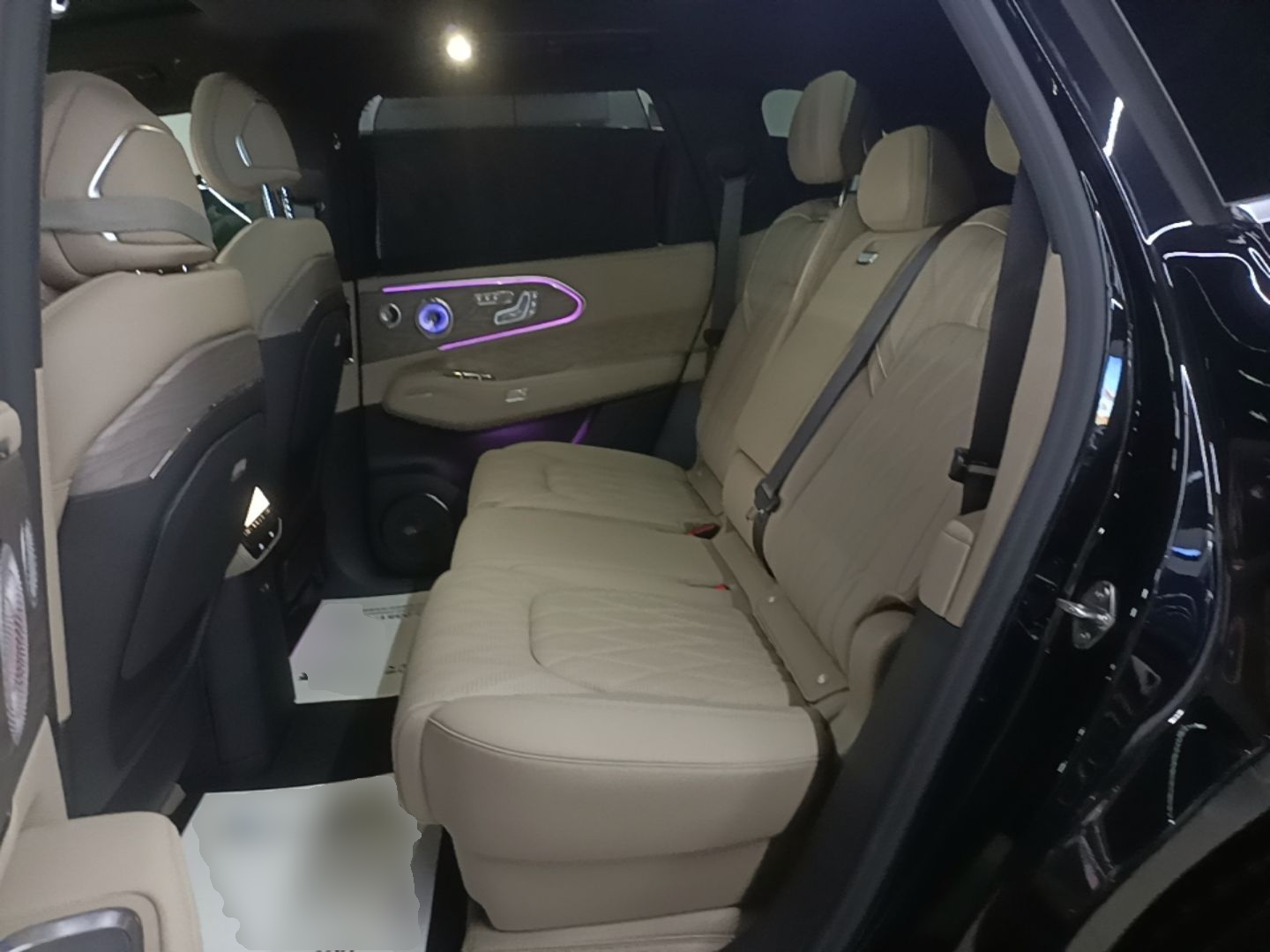 Zeekr 8X 2026 Model Max Edition 55kWh — снимка 20