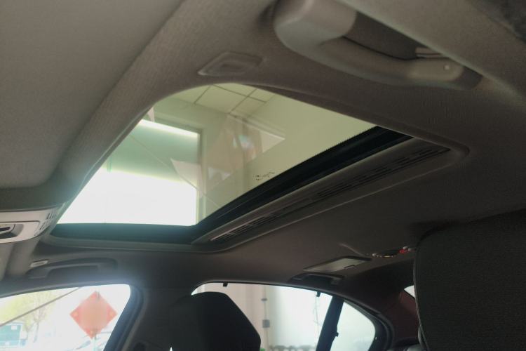 Used BMW 3 Series 2017 320Li Fashion Model
