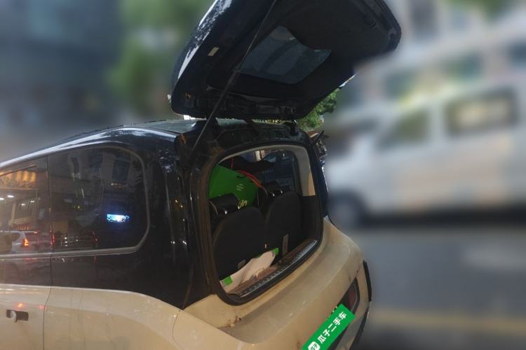 Used Baojun KiWi EV 2021 Artist Model Ternary Lithium Trunk