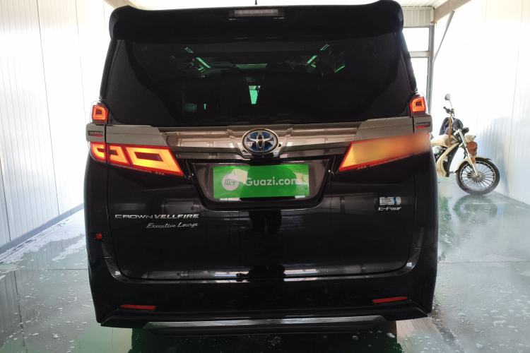 Used Toyota Vellfire 2021 Crown Dual-Engine 2.5L HV Supreme Edition
