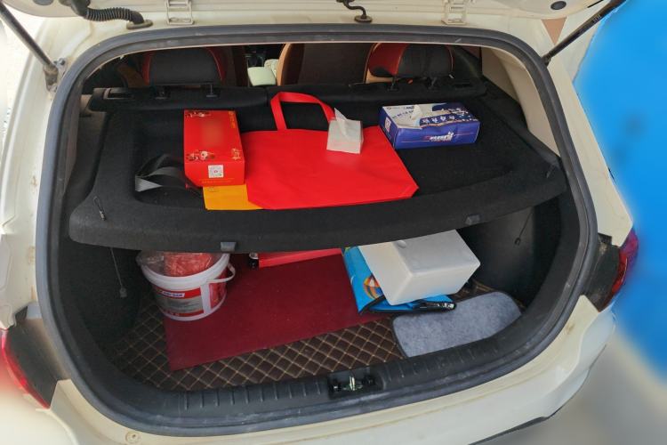 Used Kia KX Cross 2019 1.6L Automatic Dynamic Sunroof Version China VI Trunk