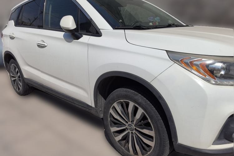 Used GAC Trumpchi GS4 2017 235T Manual Two-Wheel Drive Luxury Edition Front Right 45 Deg