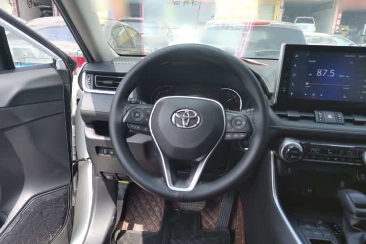 Used Toyota RAV4 2021 2.0L CVT Two-Wheel Drive Fashion Edition
